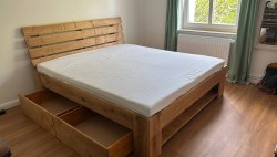 Kundenprojekt: Bettgestell aus rustikaler Eiche!